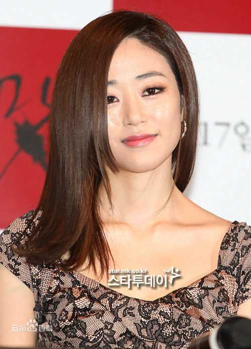 金孝珍(，Kim Hyo-Jin)活动出席图片图集