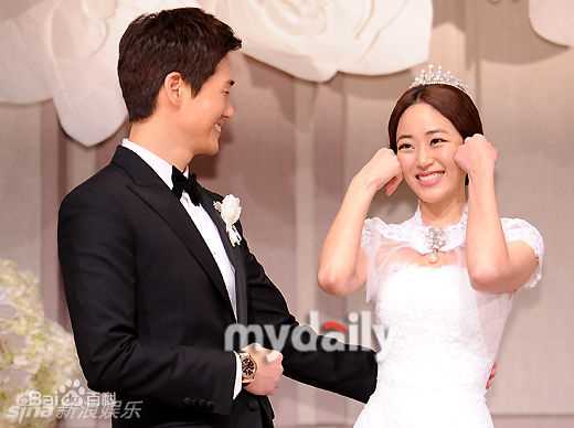 精选金孝珍(，Kim Hyo-Jin)精彩图册