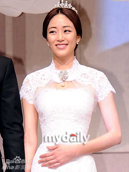 精选金孝珍(，Kim Hyo-Jin)精彩图册