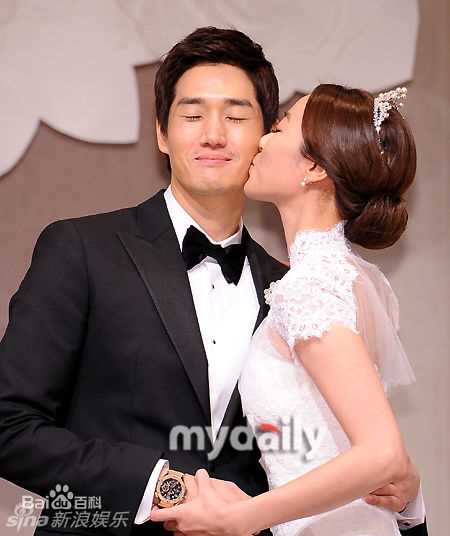 精选金孝珍(，Kim Hyo-Jin)精彩图册