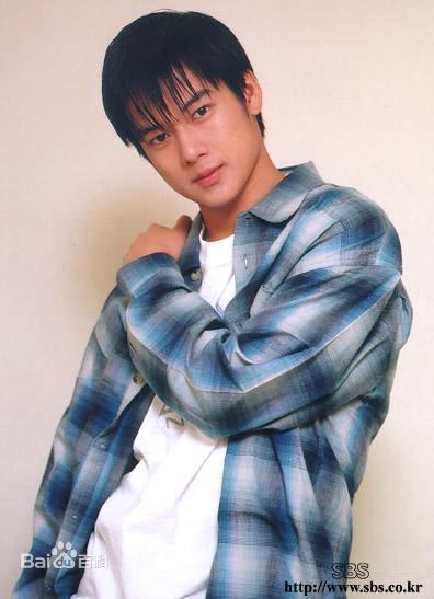 姜成民()高清剧照