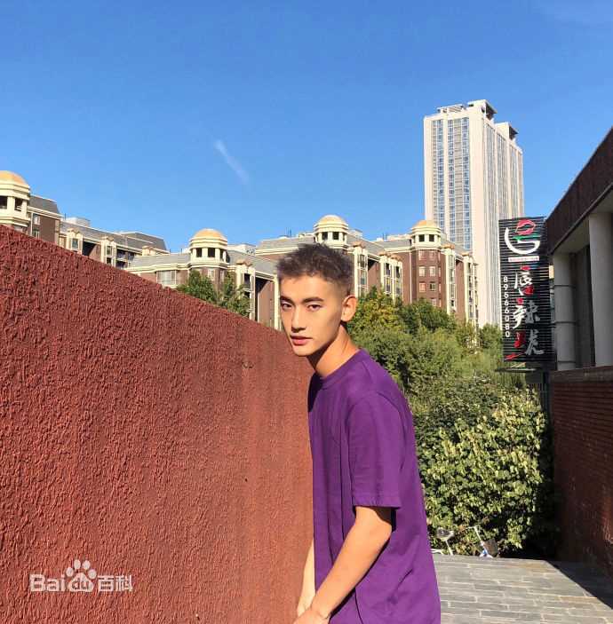 寇振宇生活照图片图集