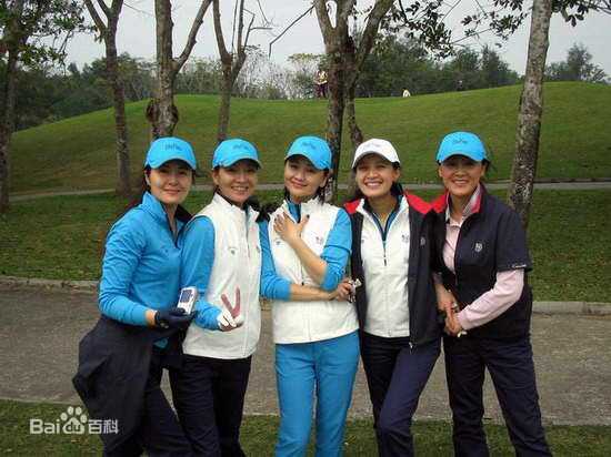 罗方序生活照性感图片图集