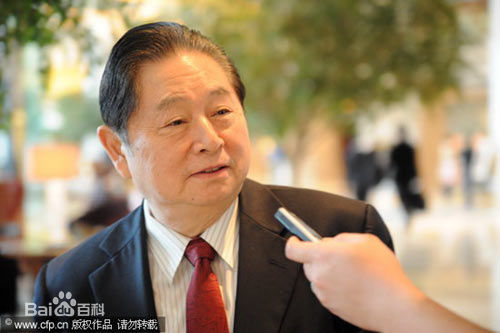 徐寅生前后照片