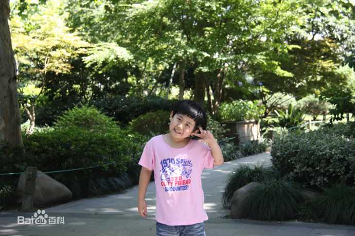 高宇阳(Kevin)阳阳录制浙江卫视“舞动好声音”栏目照片生活照