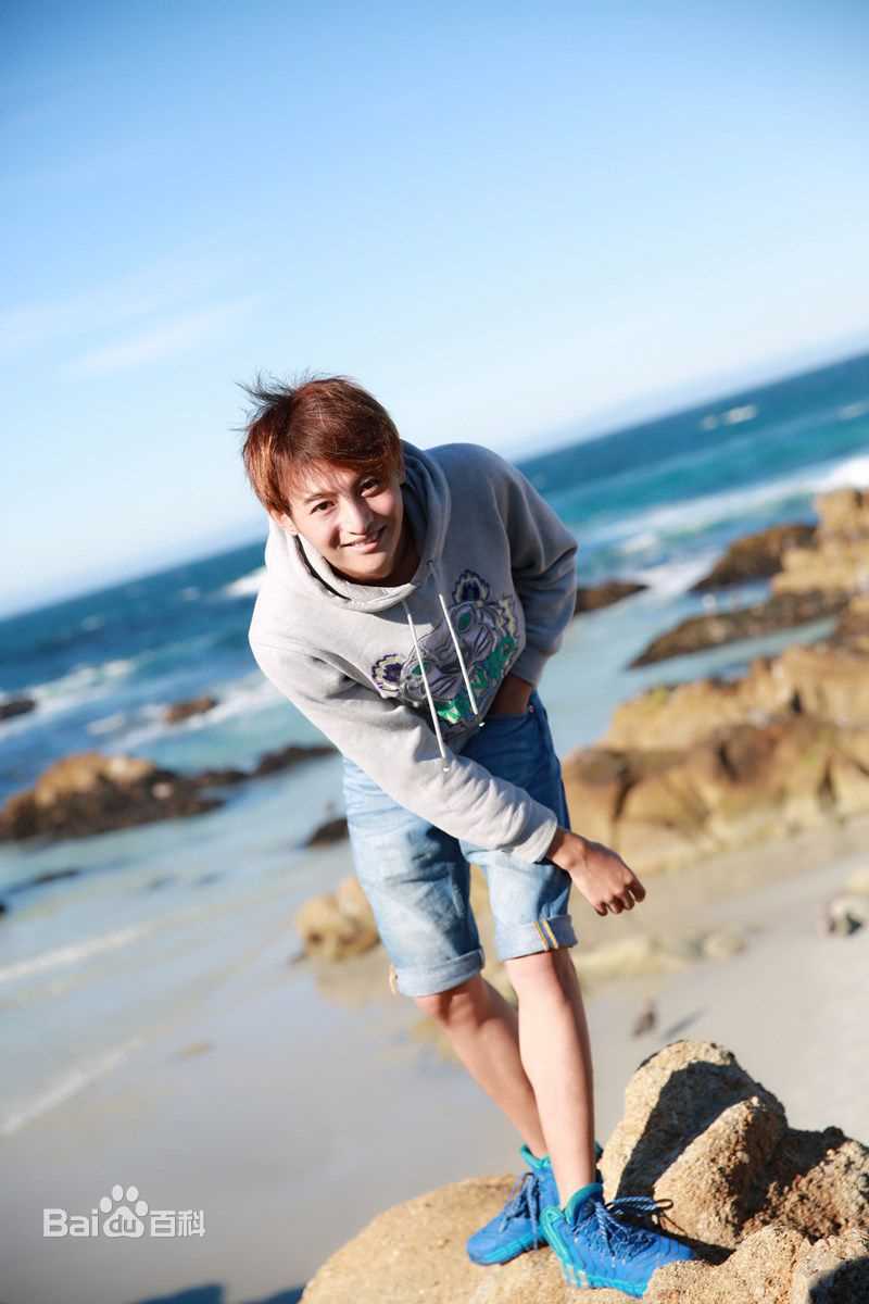 周骏超高清海边图集