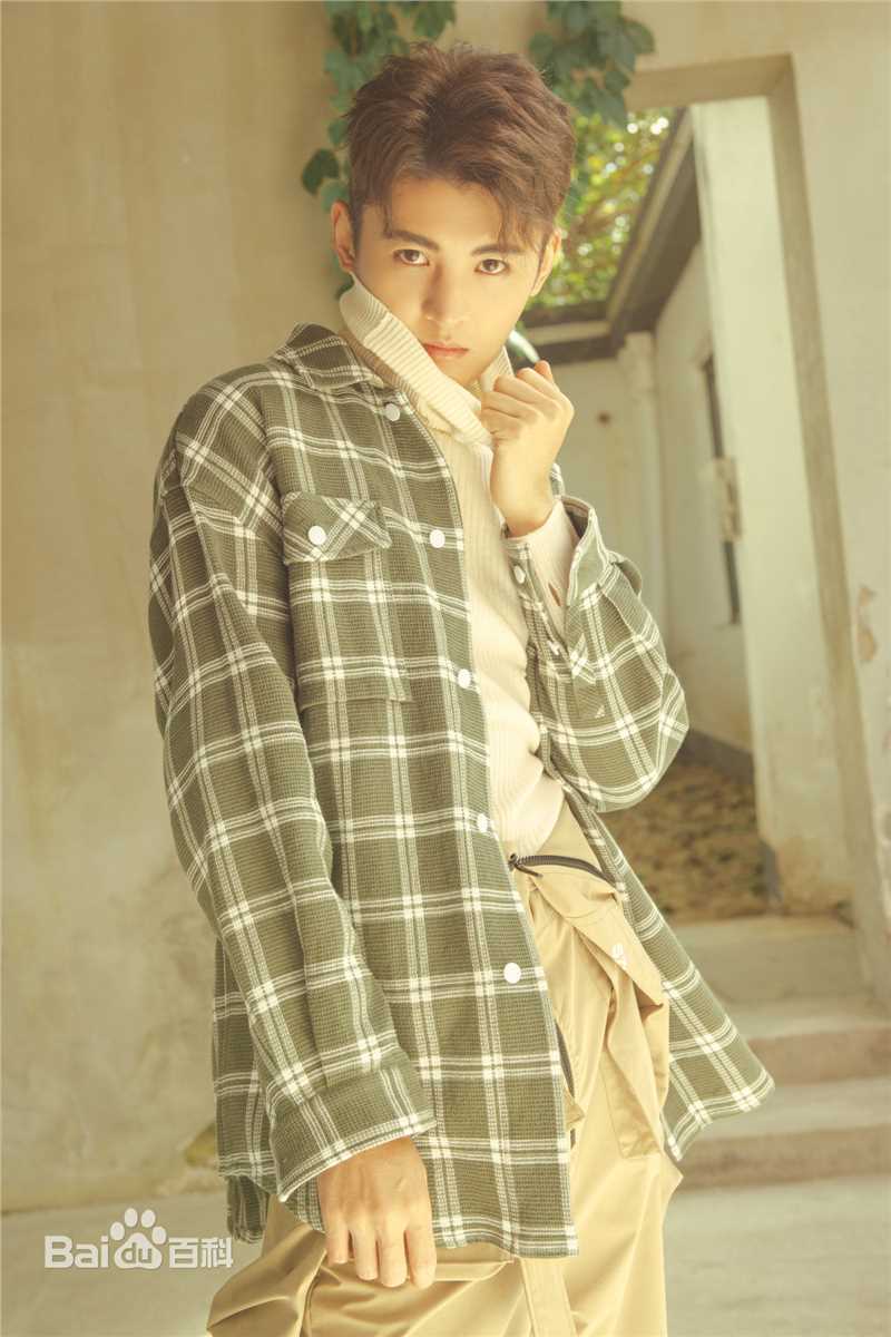 周骏超相册图册