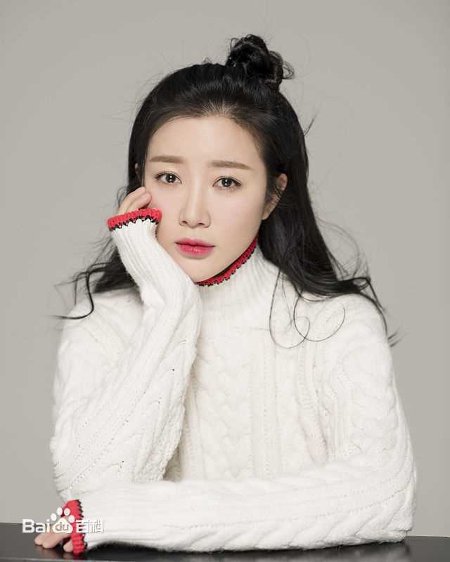 高清王沫溪性感图片