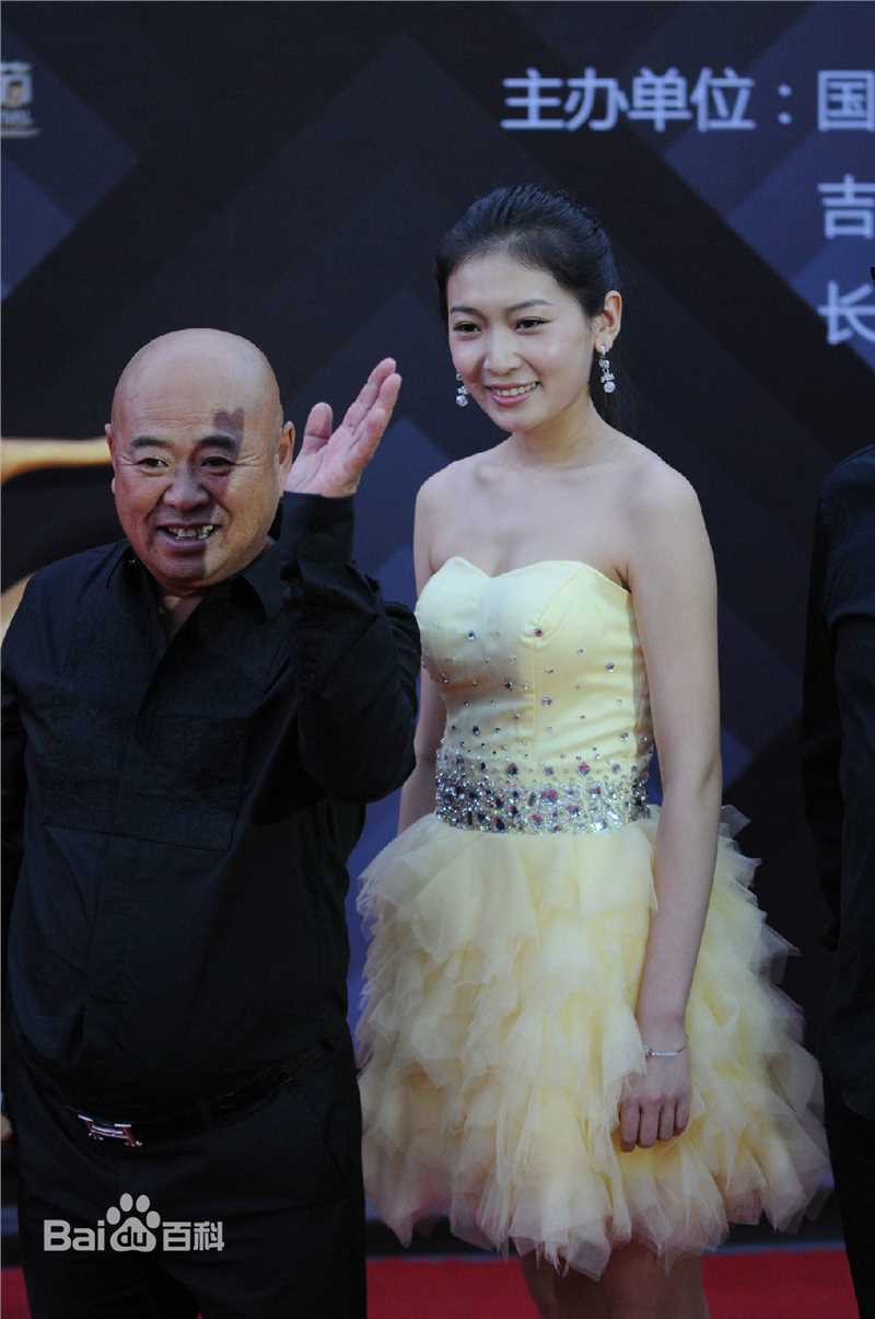 王晓曦照片壁纸壁纸