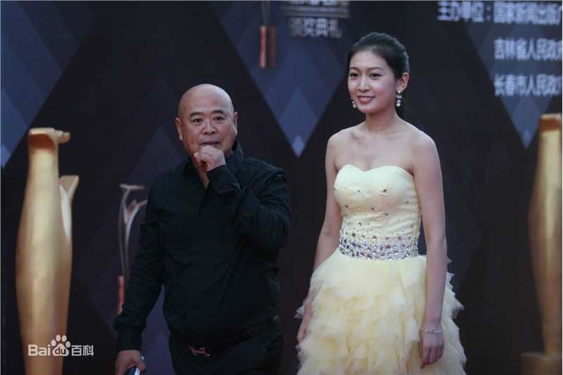 王晓曦照片壁纸壁纸