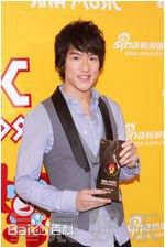 周子扬(Hinson Chou)图册图片图册