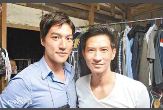 周子扬(Hinson Chou)图册生活照相册