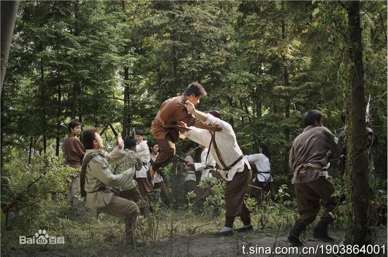 最新李永林(Yonglin Li)在2009《滚滚血脉》中的壁纸