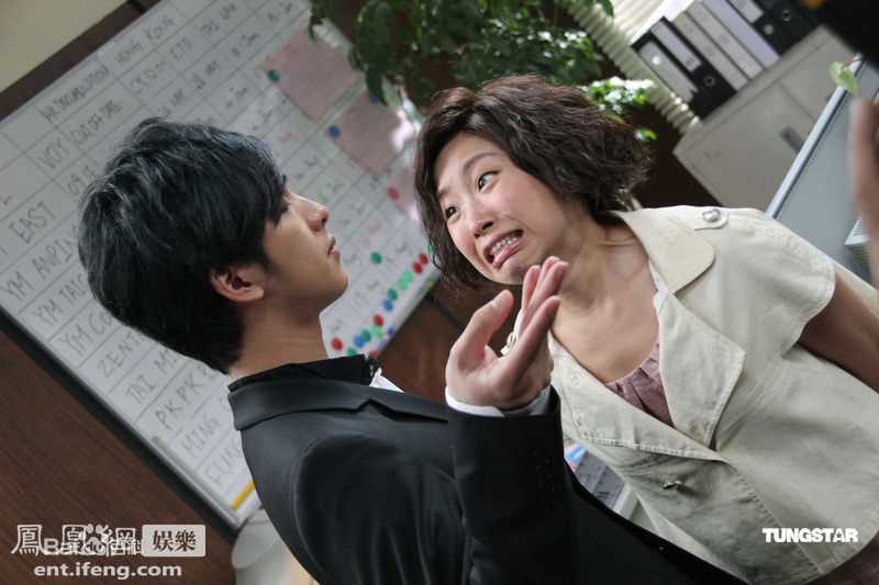 杨诗敏演出剧照