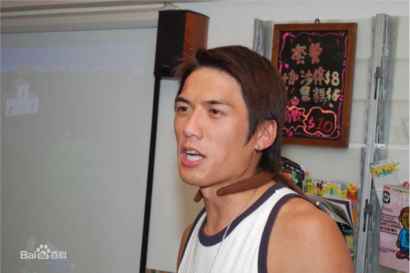 李雨阳(Eddie Li Yu Yeung)电视剧形象素颜照相册