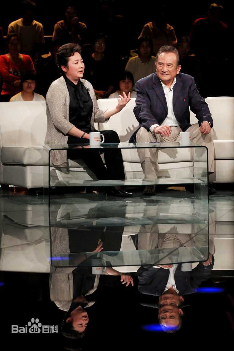 杨在葆及夫人座客北京电视台图片图集