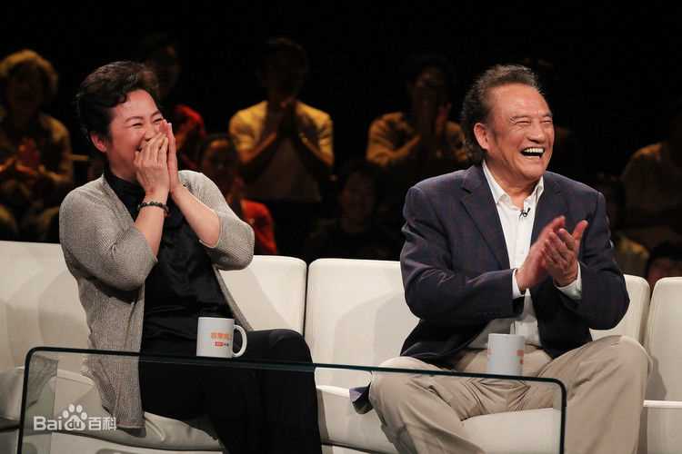 杨在葆及夫人座客北京电视台图片图集