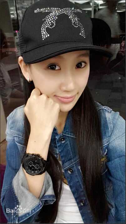 金美伶多彩图片图集