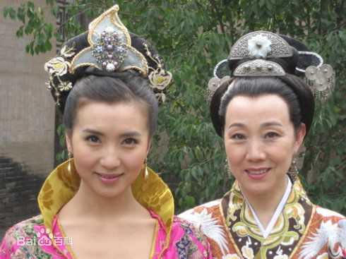 康群智高清剧照