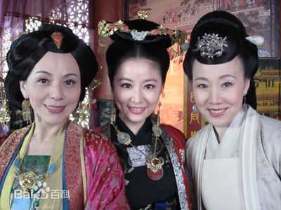 康群智高清剧照