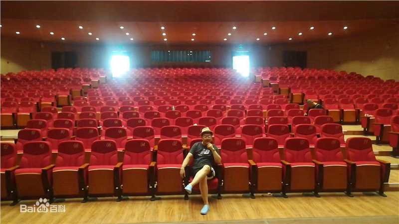 陈之月工作照二图片图集