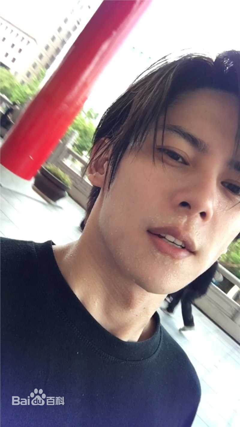 最优质陈柏融生活照