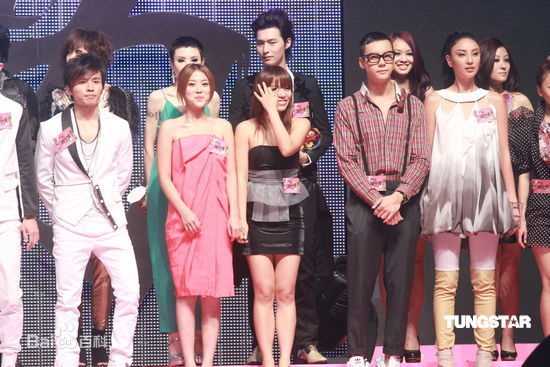 棒棒堂(LOLLIPOP)2010新城国语力颁奖礼素颜照壁纸