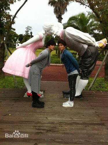 棒棒堂(LOLLIPOP)in韩国济州岛拍摄新MV前后照片