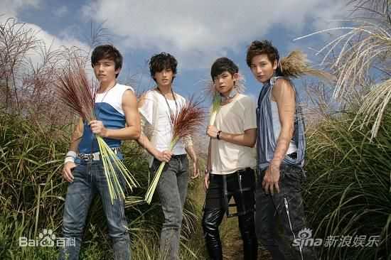 棒棒堂(LOLLIPOP)in韩国济州岛拍摄新MV前后照片