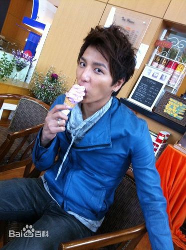 棒棒堂(LOLLIPOP)in韩国济州岛拍摄新MV前后照片