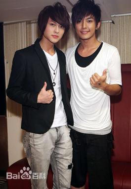 棒棒堂(LOLLIPOP)2010《死神少女》王子敖犬最新剧照