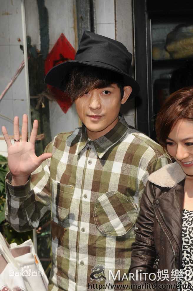 最新棒棒堂(LOLLIPOP)在2011《夏日恋一恋》_敖犬宣传照中的壁纸