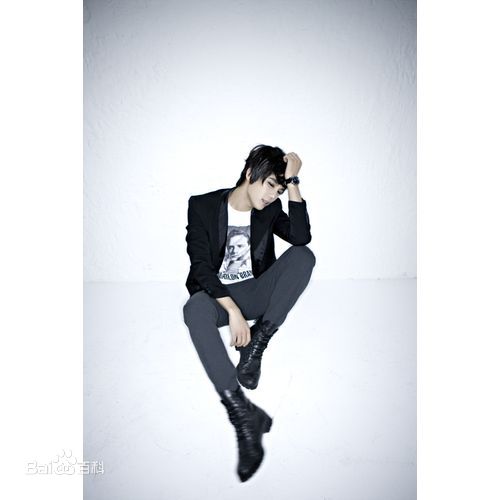 朴政珉<i>（正确官方名）</i>(Park Jung Minパクジョンミン)The Park Jung Min性感图片图集