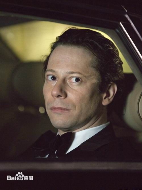 马修·阿马立克(Mathieu Amalric)前后照片