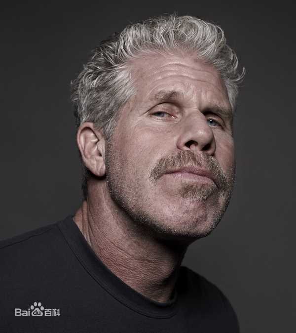 最全朗·普尔曼(Ron Perlman)素颜照