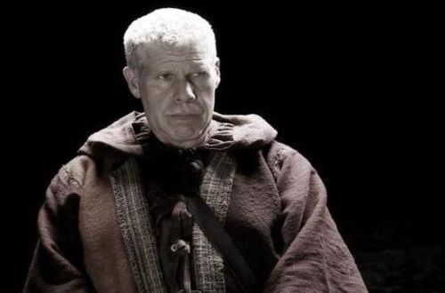 朗·普尔曼(Ron Perlman)前后照片