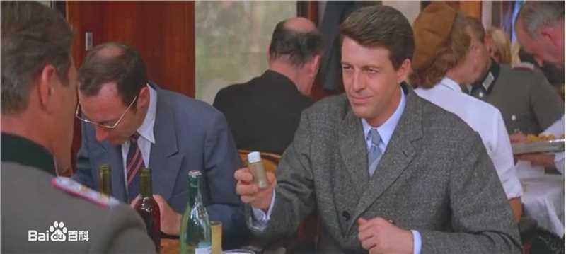 克劳迪奥·布鲁克(Claudio Brook)《虎口脱险》剧照