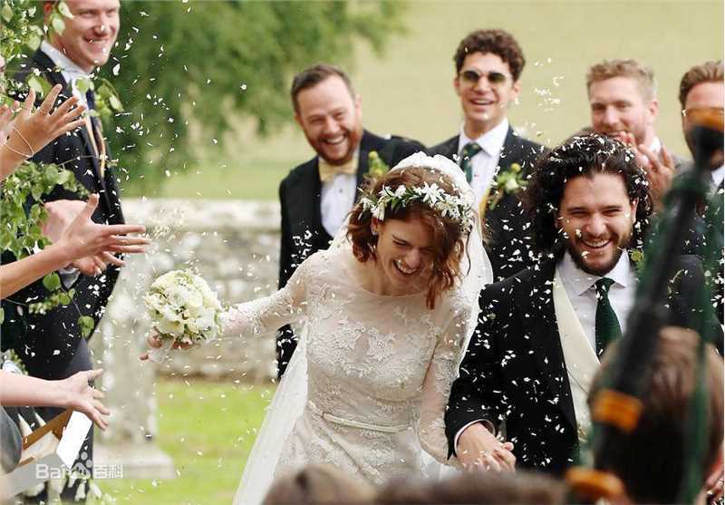 最优质萝斯·莱斯利(Rose Leslie)生活照