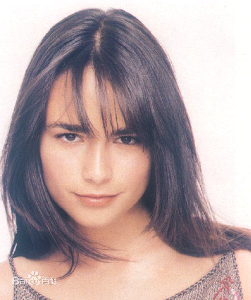 最全乔丹娜·布鲁斯特(Jordana Brewster)素颜照