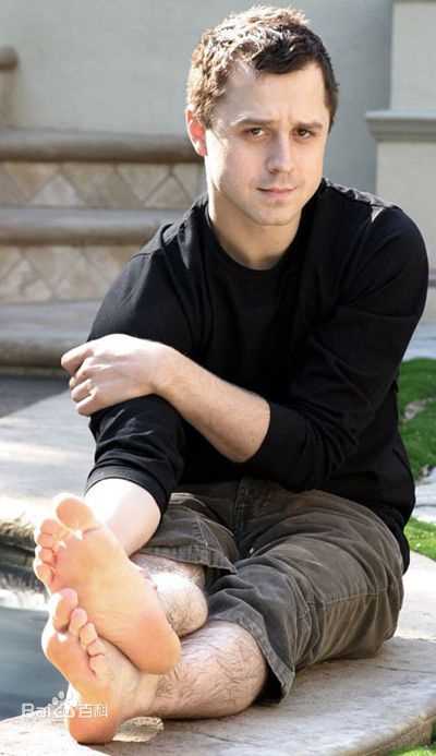 吉奥瓦尼·瑞比西(Giovanni Ribisi)精彩图册