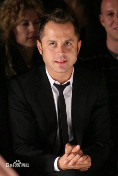 吉奥瓦尼·瑞比西(Giovanni Ribisi)精彩图册