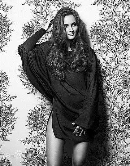 高清莉顿·梅斯特(Leighton Meester)精彩图册