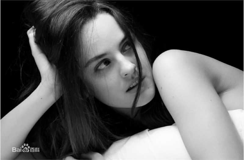 最全莉顿·梅斯特(Leighton Meester)素颜照