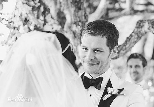 约瑟夫·摩根(Joseph Morgan)男神已婚了前后照片