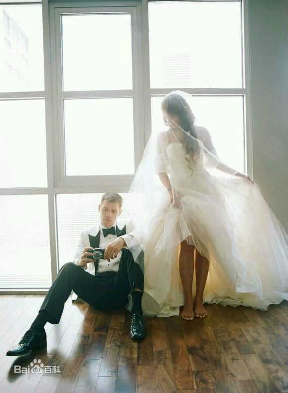 约瑟夫·摩根(Joseph Morgan)男神已婚了前后照片