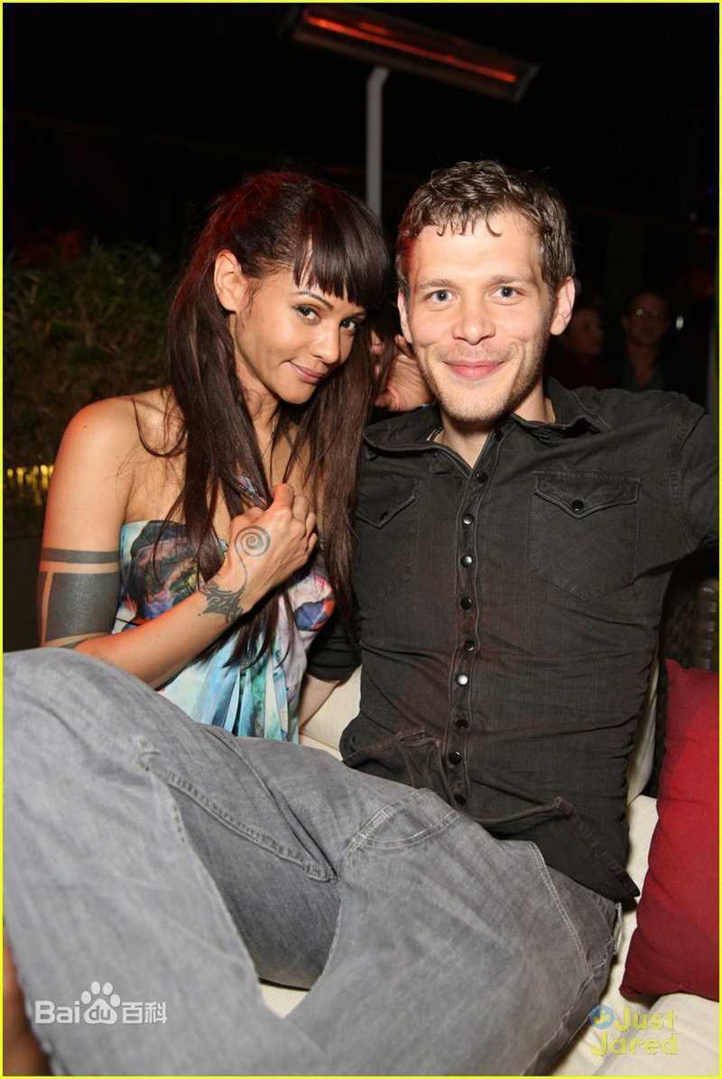 约瑟夫·摩根(Joseph Morgan)男神已婚了前后照片