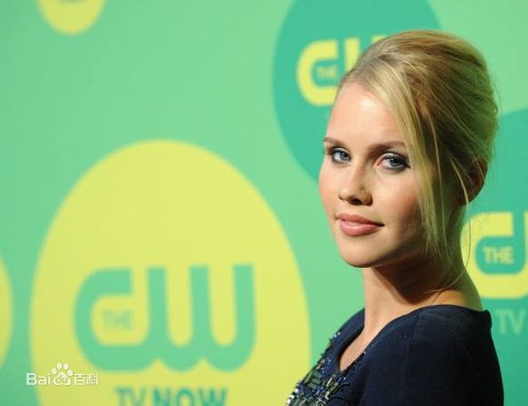 克莱尔·霍尔特(Claire Holt)工作性感图片图集