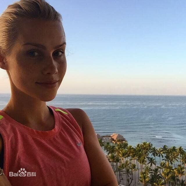 克莱尔·霍尔特(Claire Holt)克莱尔性感图片壁纸