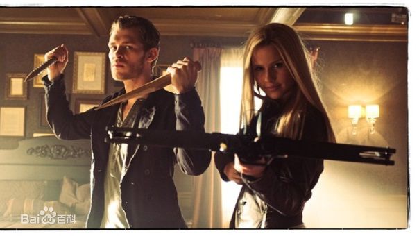 克莱尔·霍尔特(Claire Holt)作品壁纸壁纸