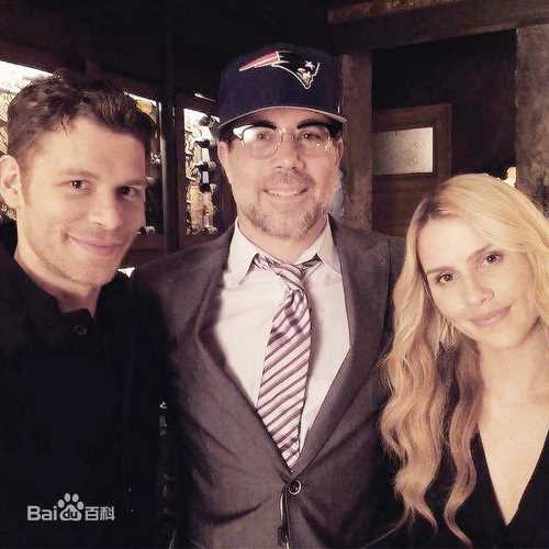 克莱尔·霍尔特(Claire Holt)作品壁纸壁纸